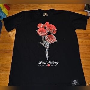 Hustle Daily Muerte T-Shirt sz M Trust Nobody. "B"
